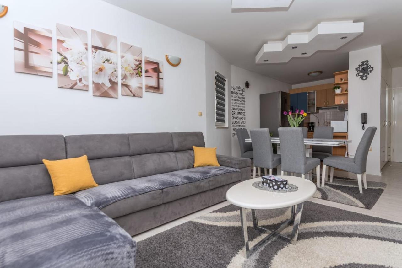 Apartments Matko Makarska Buitenkant foto