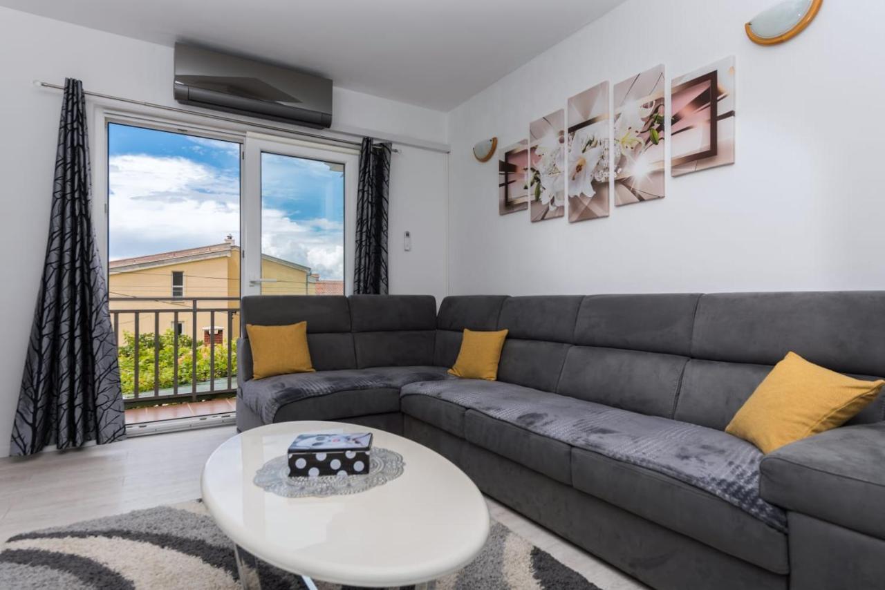 Apartments Matko Makarska Buitenkant foto